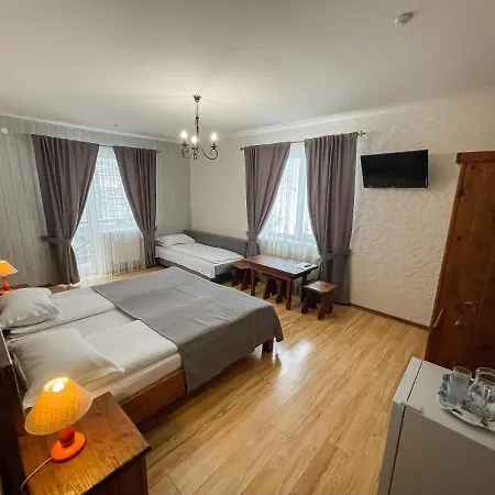Hotel Shale Marso Palyanytsya