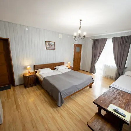 Hotel Shale Marso