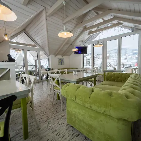 Hotel Shale Marso Paljanycja